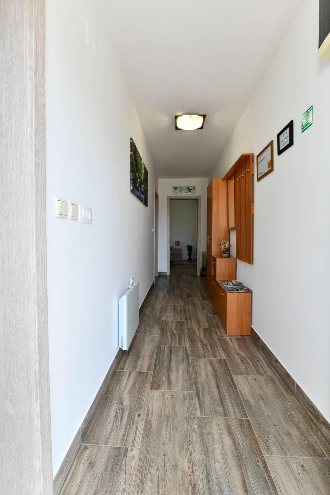 Apartman Tina Apartman Rakovica Kültér fotó